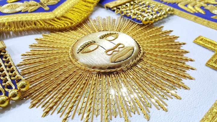Past Grand Master Blue Lodge Apron - Gold Hand Embroidery - Image 2